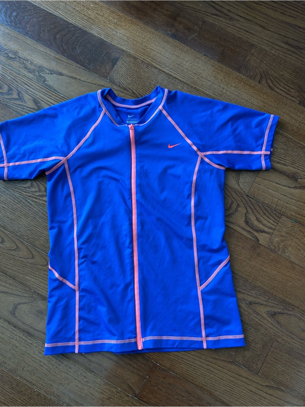 Nike Swim Full-Zip Short Sleeve Rash Guard EUC